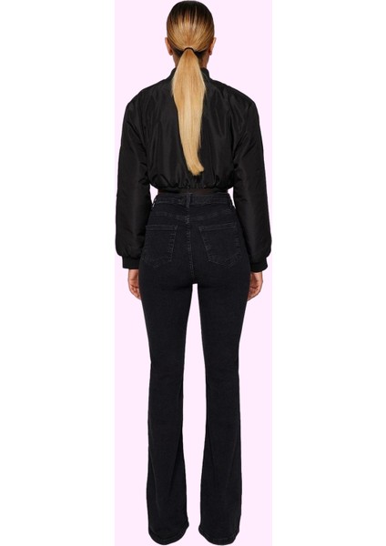 Kadın Düz Desen Flare Jean Yüksek Bel Pamuk Nefes Alan Kumaş Günlük Kullanım Modern Tasarım modelleri