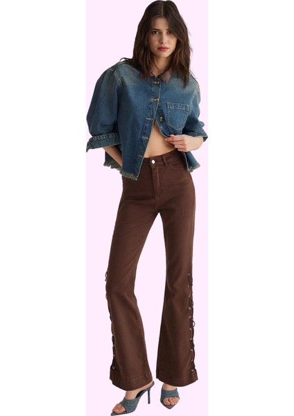 Kadın Pamuk Denim Ispanyol Paça Uzun Boy Yüksek Belli Flare Jean Yaz Aylarının Vazgeçilmezi fiyatları