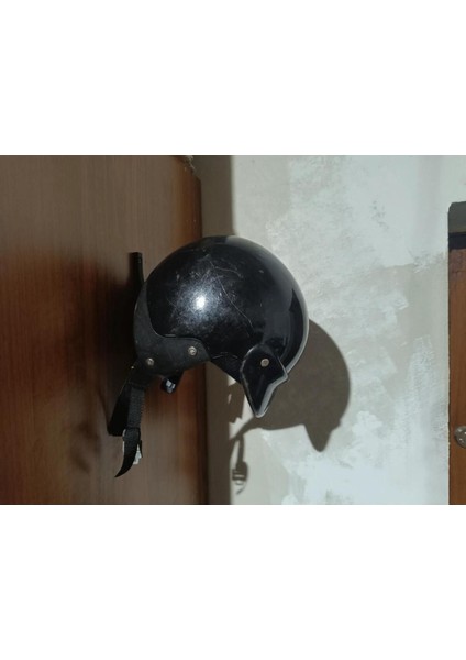 Duvar Tipi Kask Askısı modelleri
