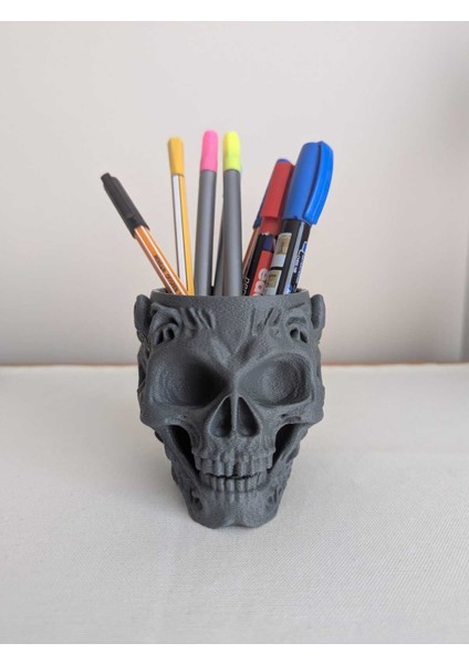 Kafatası Şeklinde Kalemlik