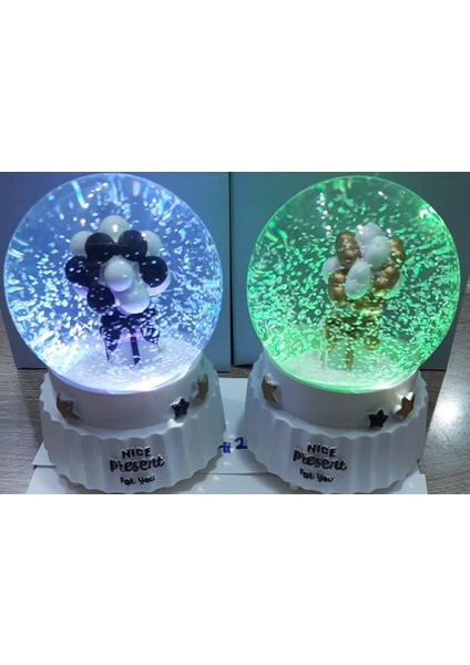 Işıklı Müzikli Püskürtmeli Kar Küresi Büyük Boy Hediyelik