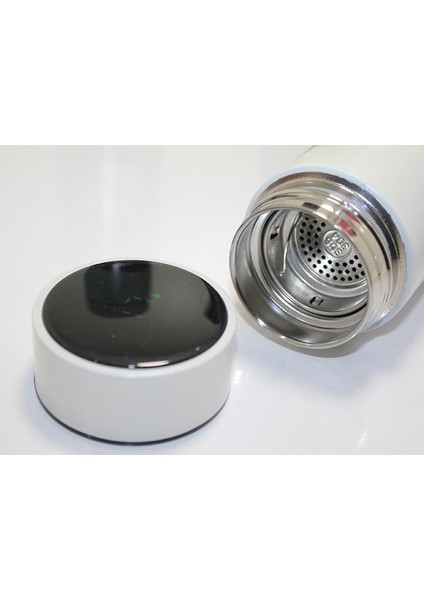 1 Adet Anime Baskılı Dijital Göstergeli Termos 500 ml fiyatları