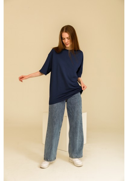 Kadın Lacivert Oversize Bisiklet Yaka %100 Organik Pamuk Düz Basic Yazlık T-Shirt