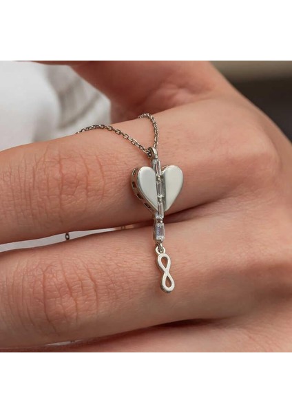Gümüş Kalpli Sonsuzluk Kadın Kolye fiyatları