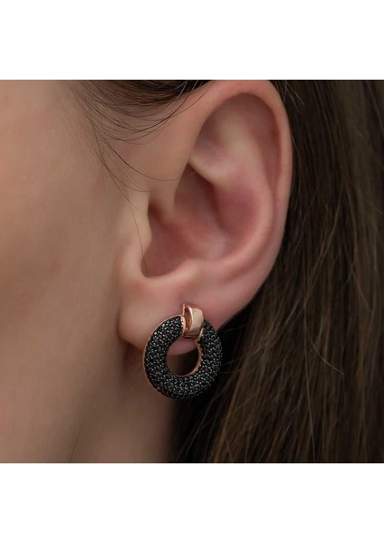 Gümüş Siyah Çok Taşlı Daire Küpe modelleri