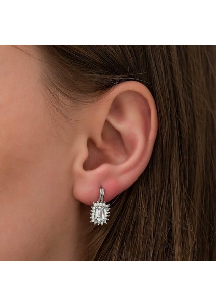 Gümüş Mengeçli Zümrüt Kesim Küpe modelleri