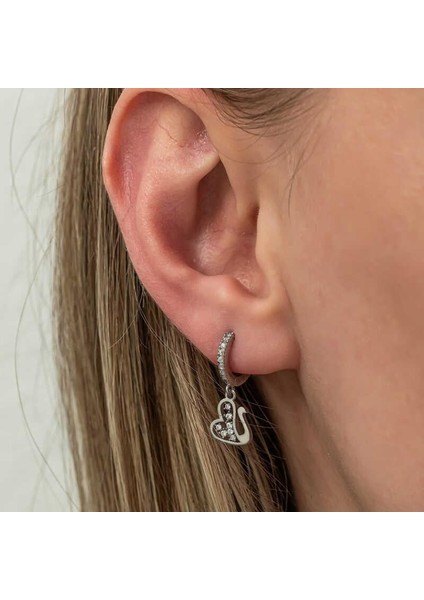 Gümüş Sallantılı Kuğu Kadın Küpe fırsatları