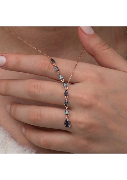 Gümüş Sıralı Mistik Topaz Taşlı Damla Kadın Kolye