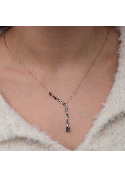 Gümüş Sıralı Mistik Topaz Taşlı Damla Kadın Kolye fırsatları