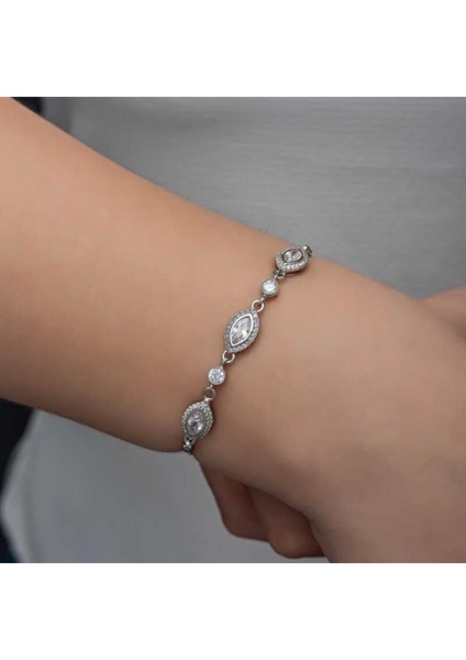 925 Ayar Gümüş Mekik Zirkon Taşlı Kadın Bileklik fırsatları
