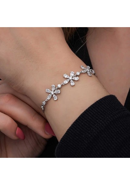 925 Ayar Gümüş Baget Çiçek Desenli Kadın Bileklik fırsatları