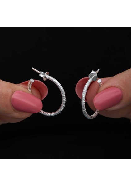 Gümüş Kalemli Halka Kadın Küpe indirimleri