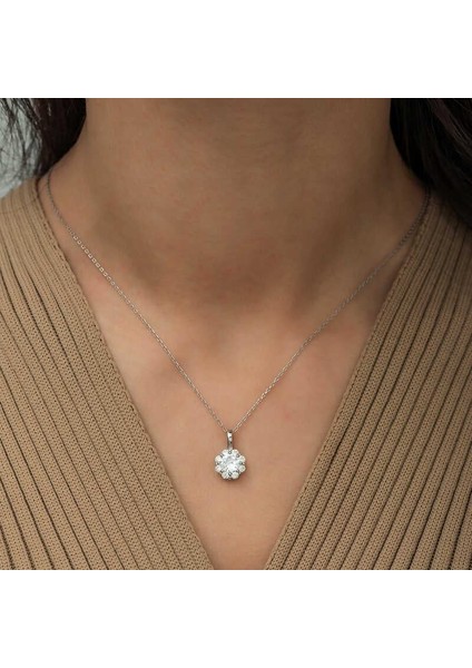 925 Ayar Gümüş Çiçek Kadın Gümüş Kolye fiyatları