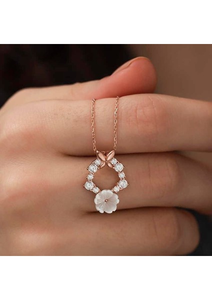 925 Ayar Gümüş Bahar Çiçeği Kadın Gümüş Kolye fırsatları