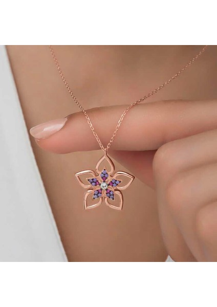 ​925 Ayar Gümüş Çiçek Kadın Gümüş Kolye indirimleri