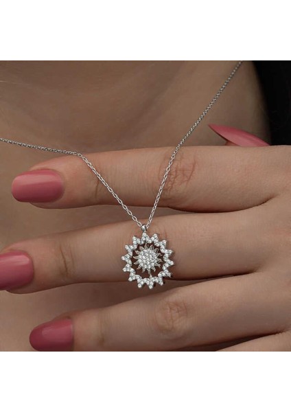 Gümüş Güneş Kadın Kolye fiyatları