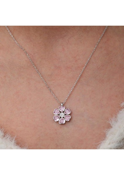 Gümüş Pembe Kalpli Çiçek Kadın Kolye fırsatları