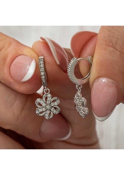 ​gümüş Sallantılı Çiçek Kadın Küpe