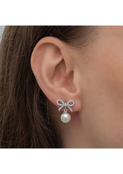 Gümüş Fiyonk Inci Kadın Çivili Küpe modelleri
