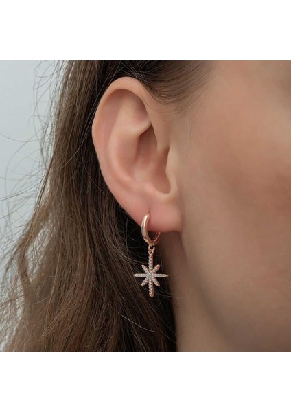 Gümüş Rose Sallantılı Kutup Yıldızı Kadın Küpe modelleri