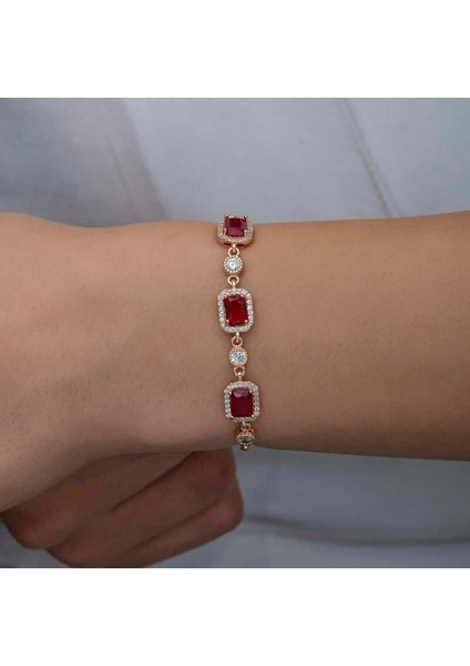 925 Ayar Gümüş Rose Baget Kırmızı Taşlı Kadın Bileklik fiyatları