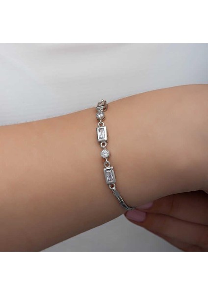Gümüş Dikdörtgen Zirkon Taşlı Kadın Bileklik indirimleri