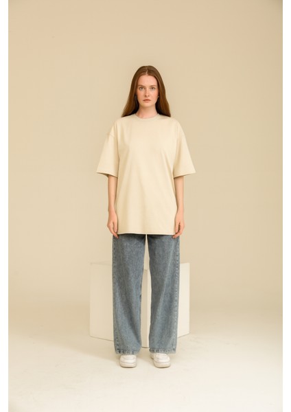 Kadın Krem Oversize Bisiklet Yaka %100 Organik Pamuk Düz Basic Yazlık T-Shirt modelleri