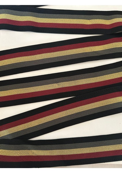 Siyah Kenar Kırmızı Sarı Yeşil Lastik Şerit modelleri