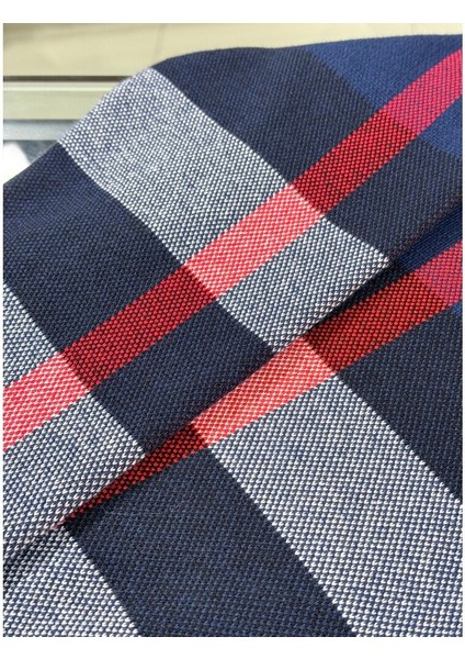 Ekose Desenli Lacivert Kazak Premium Kalite ve Modern Kesim modelleri