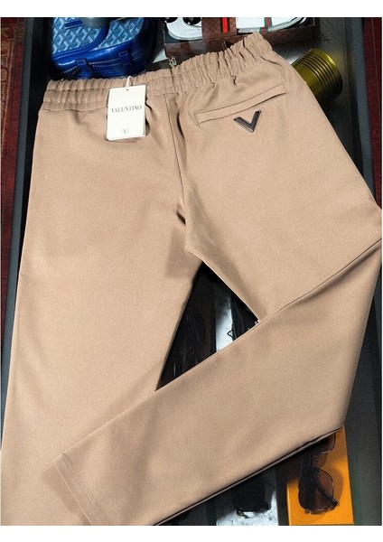 Bej Logo Detalı Jogger Jg fiyatları