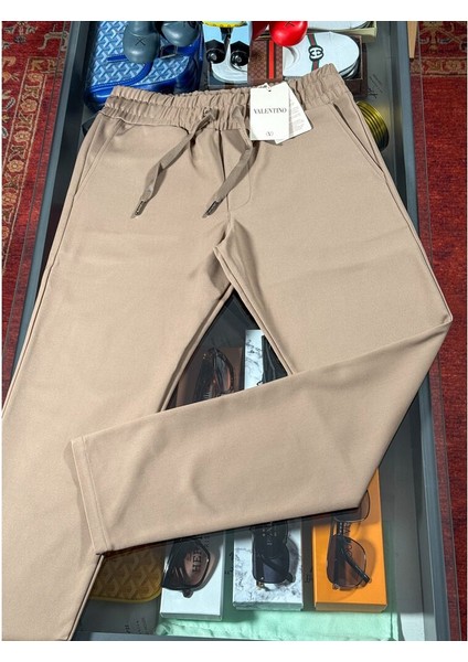 Bej Logo Detalı Jogger Jg modelleri