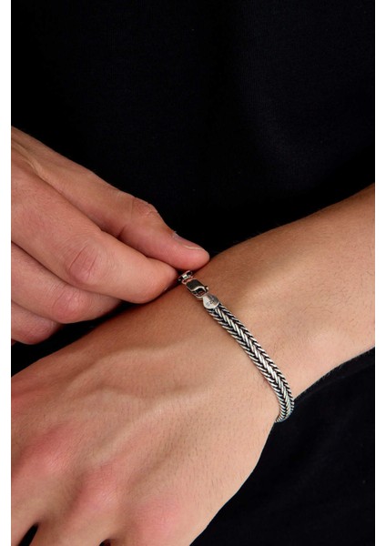 925 Ayar Gümüş Oksitli Yassı Balık Sırtı Tilki Kuyruğu Bileklik 6 mm Genişlik fiyatları