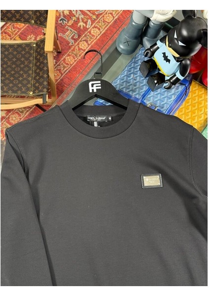 Metal Plaka Logolu Erkek Sweatshirt