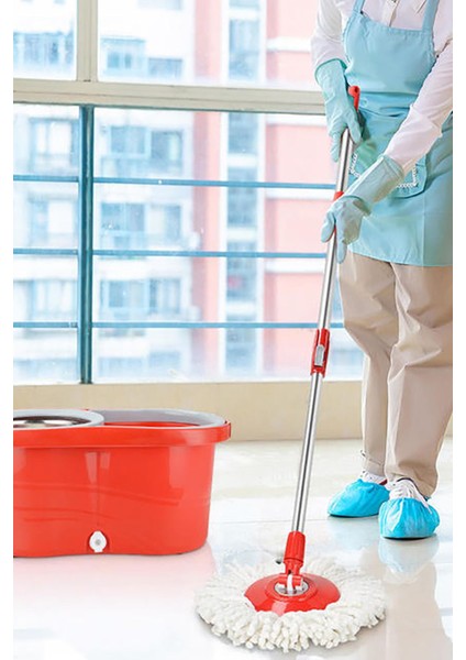 Dönerek Temizlik Kolaylığı Sunan 13L Kova ve Paspas Seti