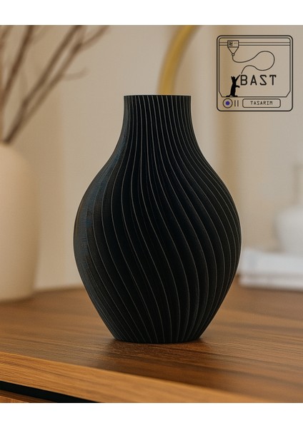 Bast Tasarım Terra – 3D Yazıcı Üretimi Ince Kanallı Modern Siyah Vazo (18 Cm, Masa, Salon ve Ofis Dekorasyonu Için Estetik ve Şık Dekoratif Aksesuar) fiyatları