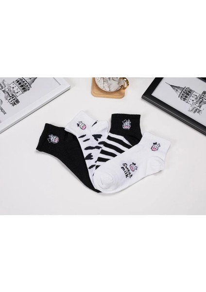 4'lü Inek Desenli Patik Kadın Çorap modelleri
