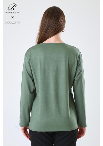 Kadın Orta Yaş ve Üzeri Viskon Damla Yaprak Desen Taşlı Işlemeli Likralı Yeşil Anne Penye Bluz indirimleri