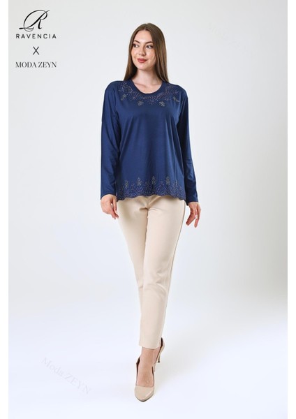 Kadın Orta Yaş ve Üzeri Viskon Yaprak Desenli Eteği Yakası Taşlı Işlemeli Likralı Indigo Anne Penye Bluz modelleri