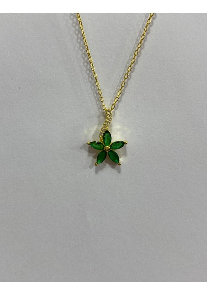 Beş Taşlı Yeşil Taşlı Altın Kaplama Gümüş Şans Kolyesi modelleri