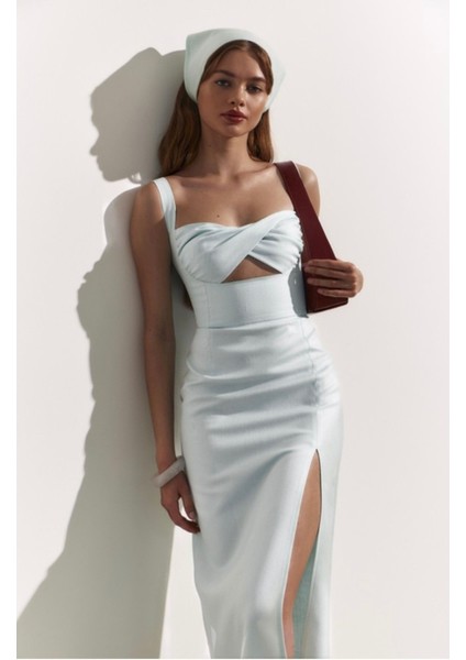 Karolina Elbise modelleri