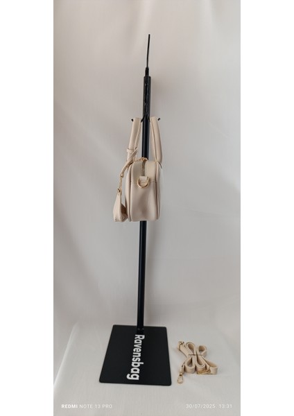 Aksesuarlı El ve Omuz Kadın Çanta modelleri