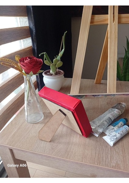 Galatasaray Temalı Esma Ül Hüsna Ya Fettah Zafer Yazılı Akrilik Masa Üstü Tablo modelleri