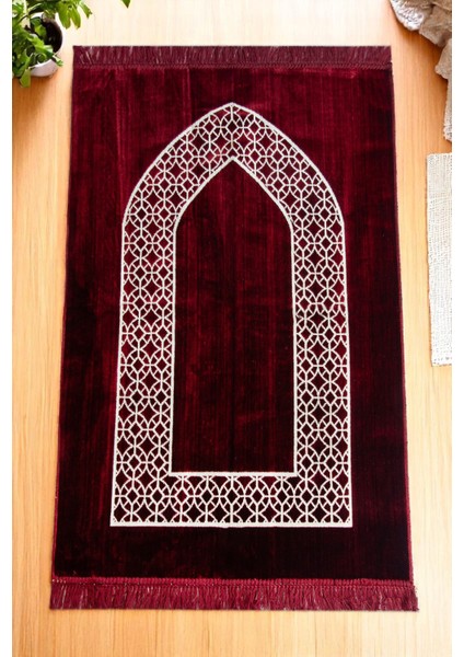 Mihrap Motifli Kadife Seccade Bordo