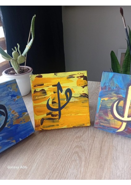 Vav Harfi Temalı Dekoratif Masaüstü Üçlü Tablo Seti modelleri