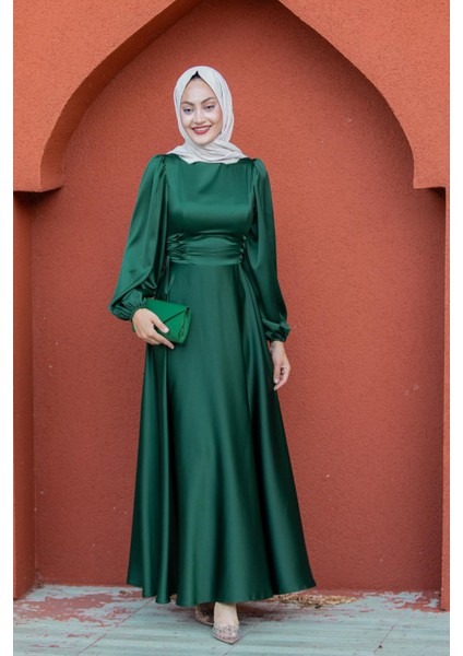 Visy Korsaj Bağlama Detaylı Saten Abiye-Zümrüt fırsatları