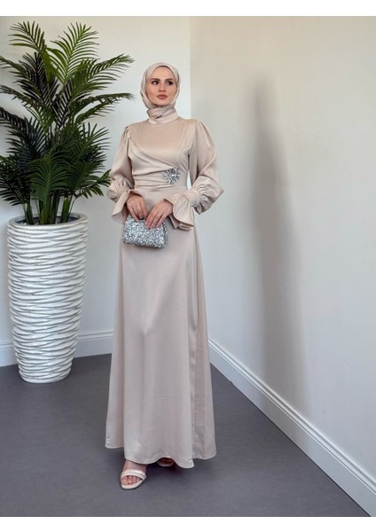 Yandan Taşlı Saten Abiye