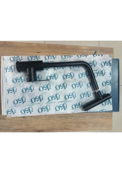 Inox siyah oynar Başlıklı Mutfak Bataryası