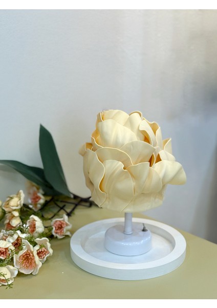 2'li Butter Yellow-Sarı Eva Anemon Kablosuz Masa Lambası - Alt Beyaz & Beyaz Yuvarlak Tepsi Set