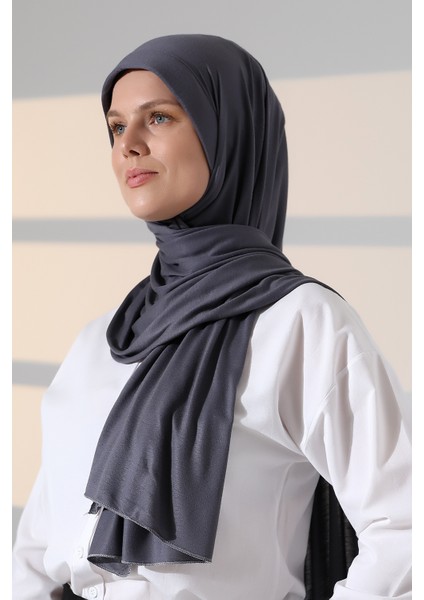 Hazır Pratik Geçmeli Likralı Penye Tesettür Şal - Füme