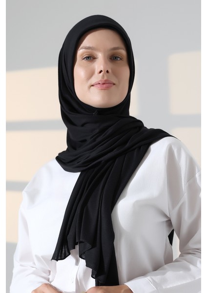 Hazır Pratik Geçmeli Likralı Penye Tesettür Şal - Siyah modelleri